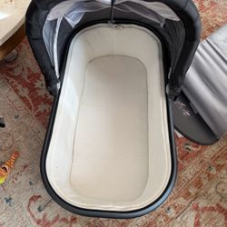 Uppababy Cruz Bassinet Attachment 
