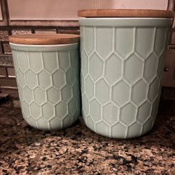Set 2 New Ceramic Kitchen Canisters with Bamboo Lids