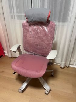 Brand new office chair
