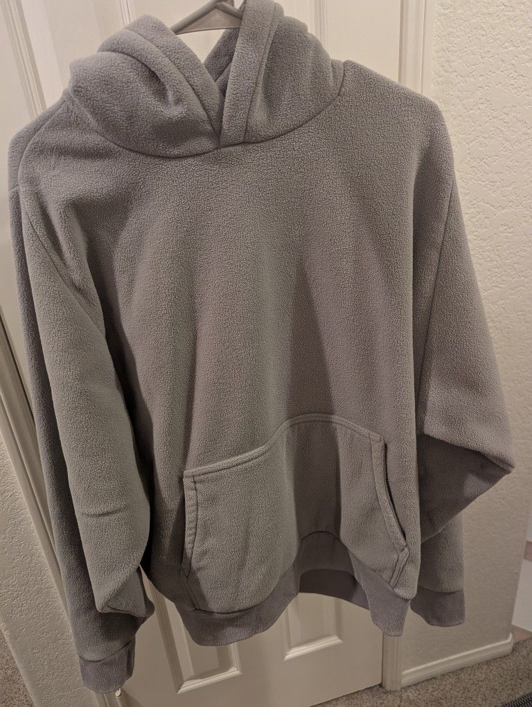 New! Yeezy GAP Cropped Fit Fleece Hoodie XL - $55