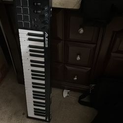 Alesia key board midi