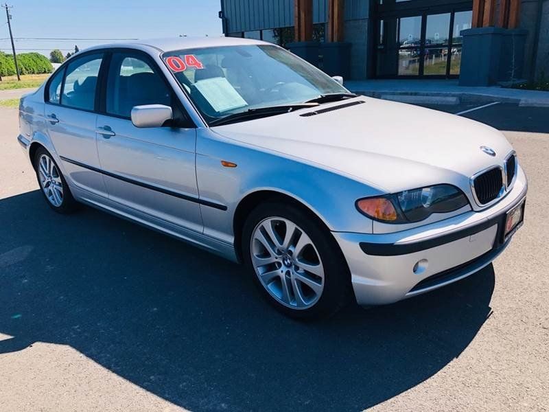 2004 BMW 3 Series