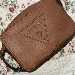 Brown Guess purse