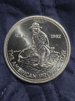 1982 The American Prospector Silver Round