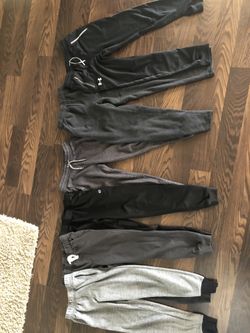 6 pair boys joggers/sweat pants size 10-12