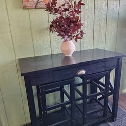 Entry Table With Chairs (Stools) 