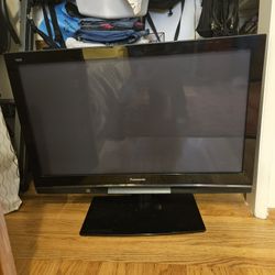 Panasonic VIERA PLASMA 40" 