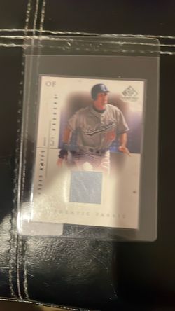 2001 upper deck trading card