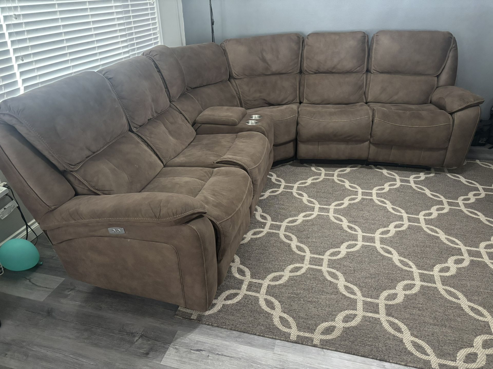 Reclining Sectional Sofa