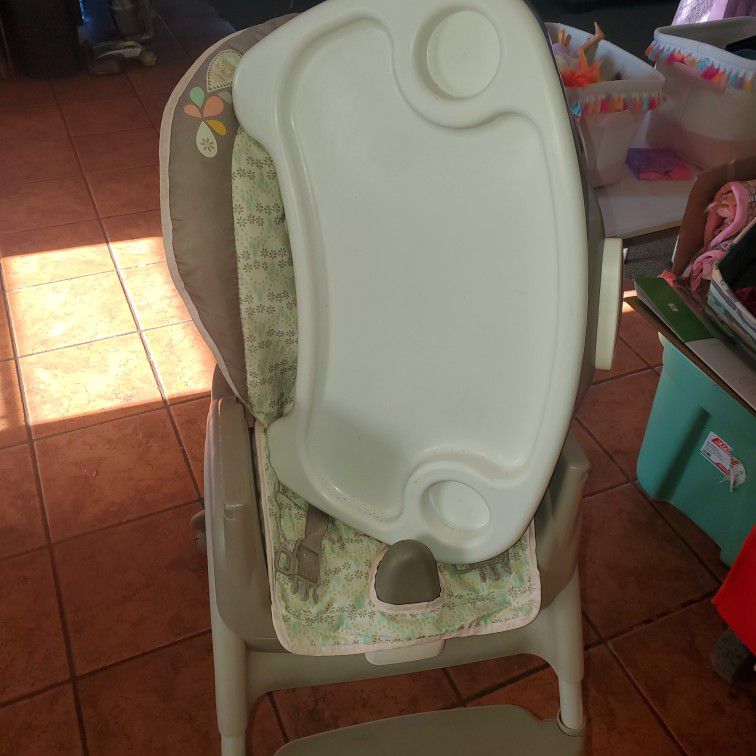 High Chair And Booster Seat 