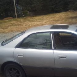 1998 Lexus ES300 For Parts Or Scrap