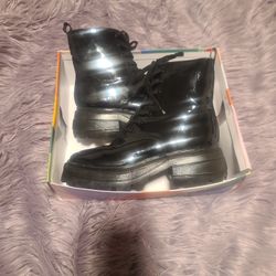 Katy Perry Black Boots Size 10( Women)