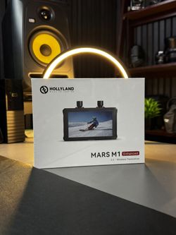 Hollyland Mars M1 Enhanced 5.5" Wireless Transceiver Monitor