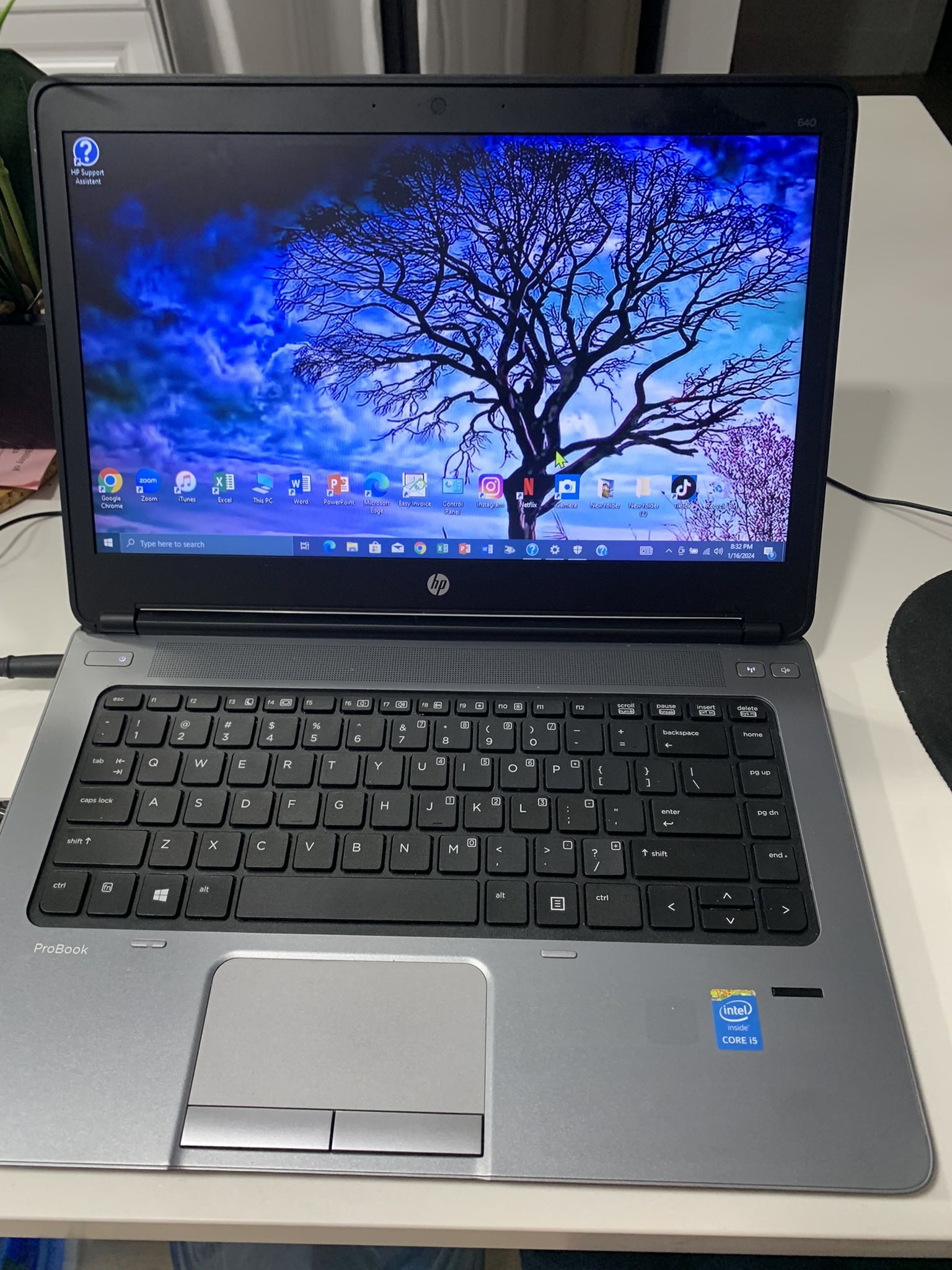 i5…i5…WINDOWS 10 PROFESIONAL…HP PROBOOK. FULLY LOADED  BLUETOOTH X