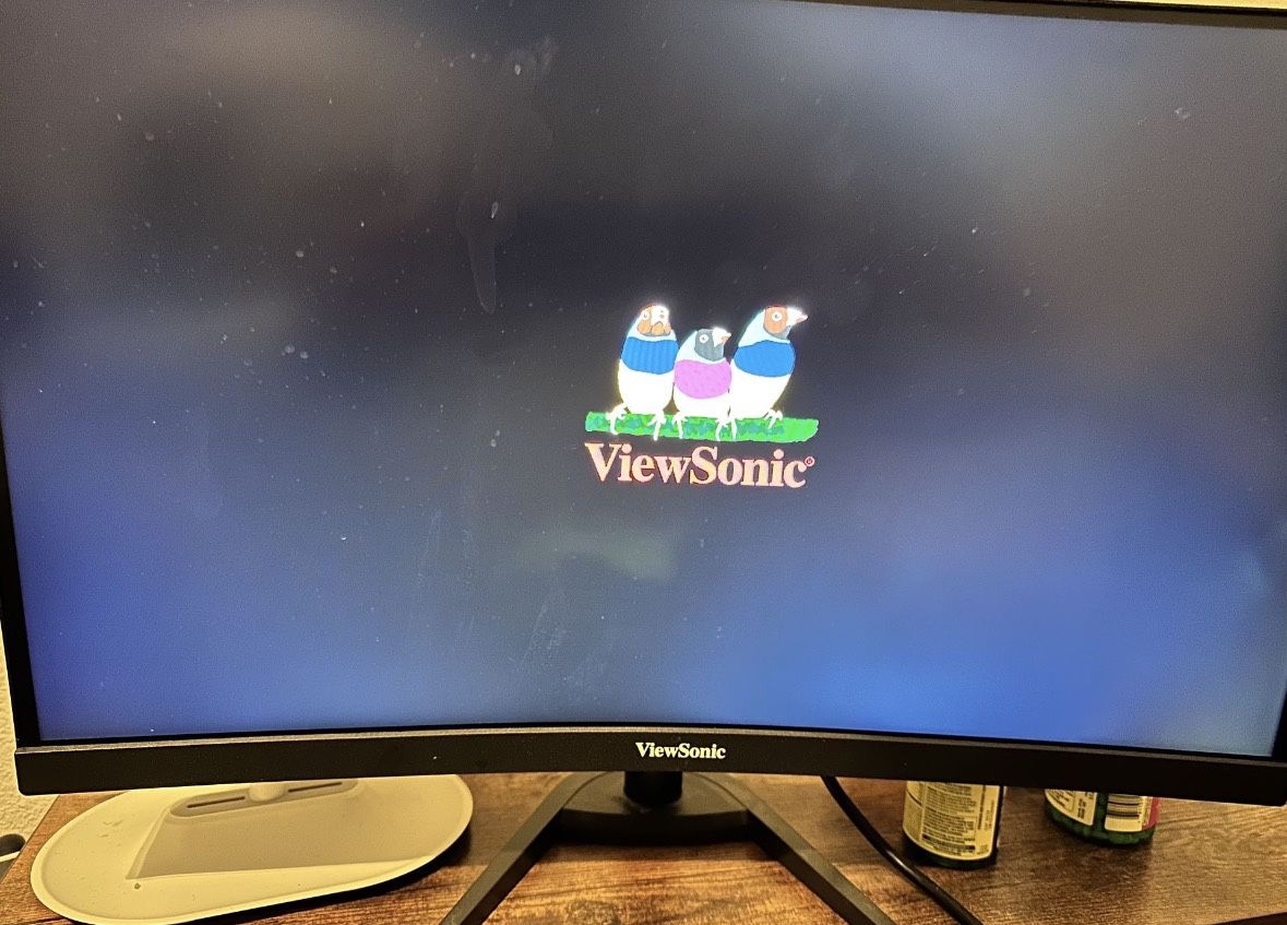 View Sonic Gaming Monitor 21in