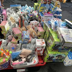 Wholesale Toy Lot – New – Swap Meet / Resale – FAST SALE