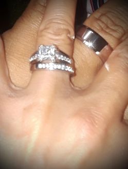 Engagement/Wedding Ring Set Sterling Silver/Stainless Steel His/Hers *Brand New*