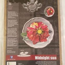 MIHO Unexpected Things Midnight Sun flower sculpture art kit plate home decor 