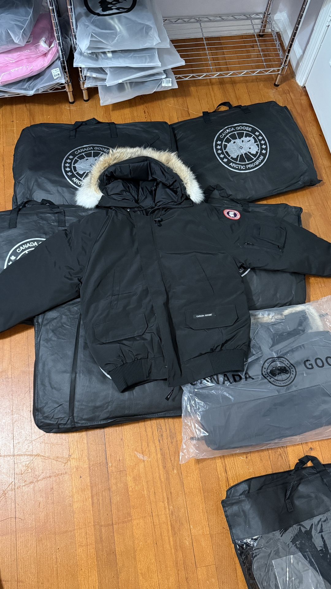 Canada Goose Bomber Jacket 