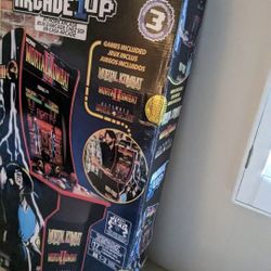 Mortal Kombat Arcade1Up *NEW IN BOX* $300