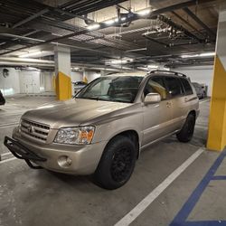 06’ Toyota Highlander
