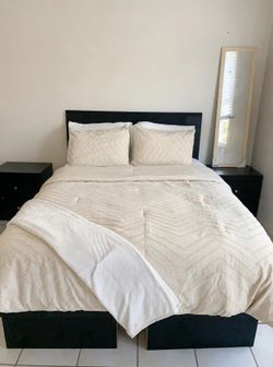 Queen Bed Frame with Headboard