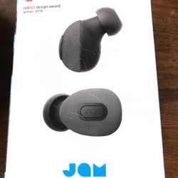 TRUE WIRELESS BLUETOOTH EARBUDS BRAND NEW