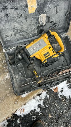 Dewalt D25603K Rotary Hammer 