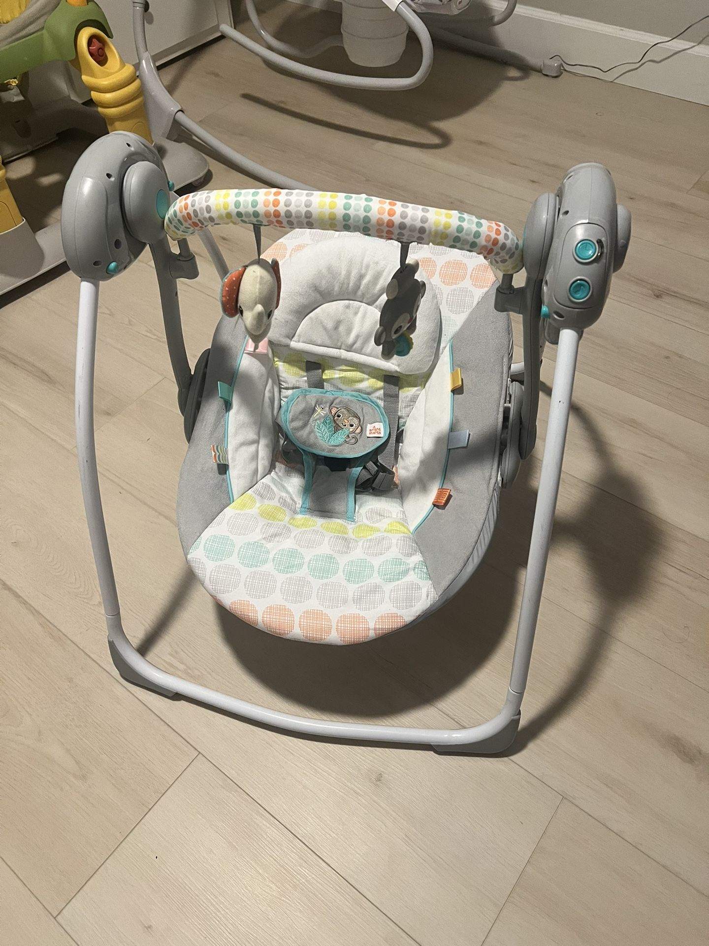 Bright Starts Whimsical Wild Portable Swing