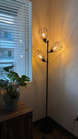 Mid century style floor lamp