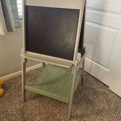 Delta Baby Kids Art Easel