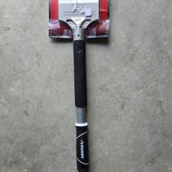 Husky Heavy-duty Scraper 