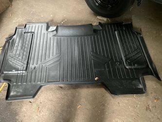 Ram 1500 crew cab rear floor liner brand new condition