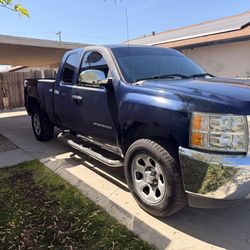 2012 Chevy Silverado lt v6