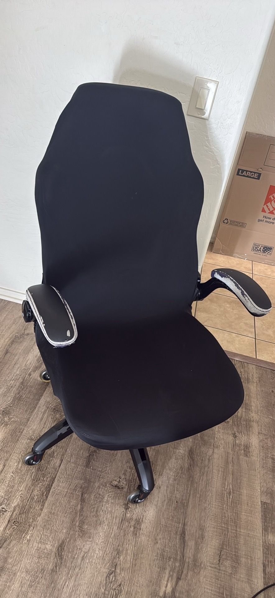 Gaming/Office Chair