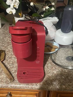 Keurig Single-Serve Coffee Maker Red