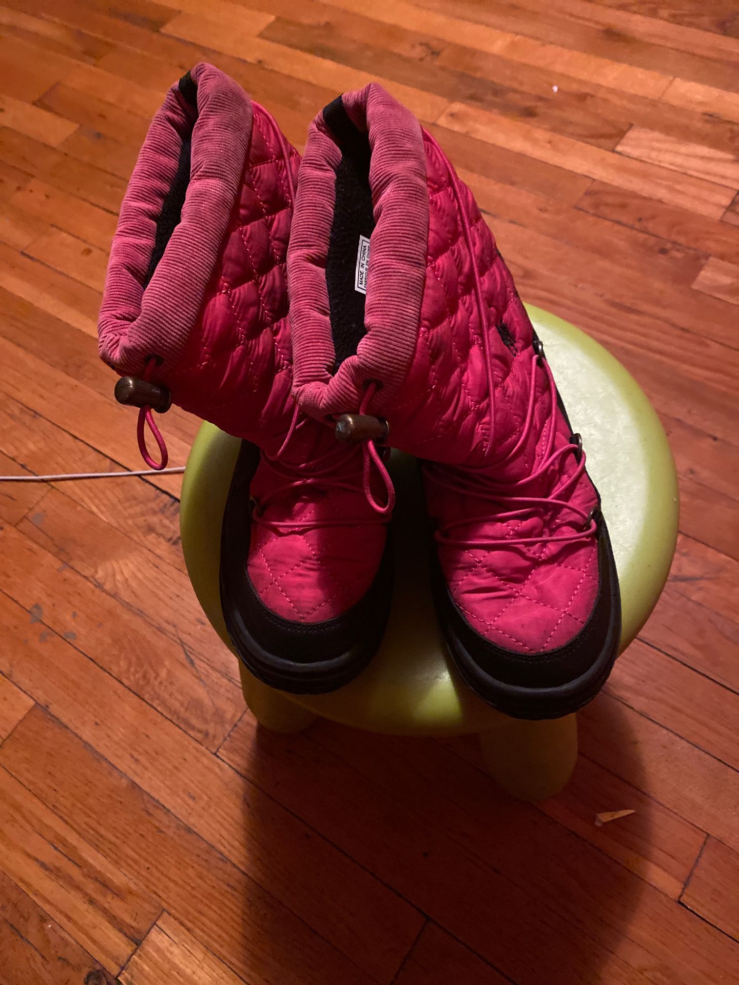 Kids Polo snow boot size-4 1/2