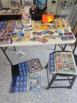 Pokemon, yugio, digimon . Big lot of cool cards