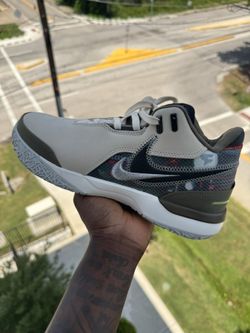 Nike Zoom LeBron NXXT Gen AMPD size 9