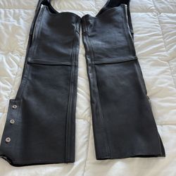 Women’s Black Leather Chaps Size 10-12