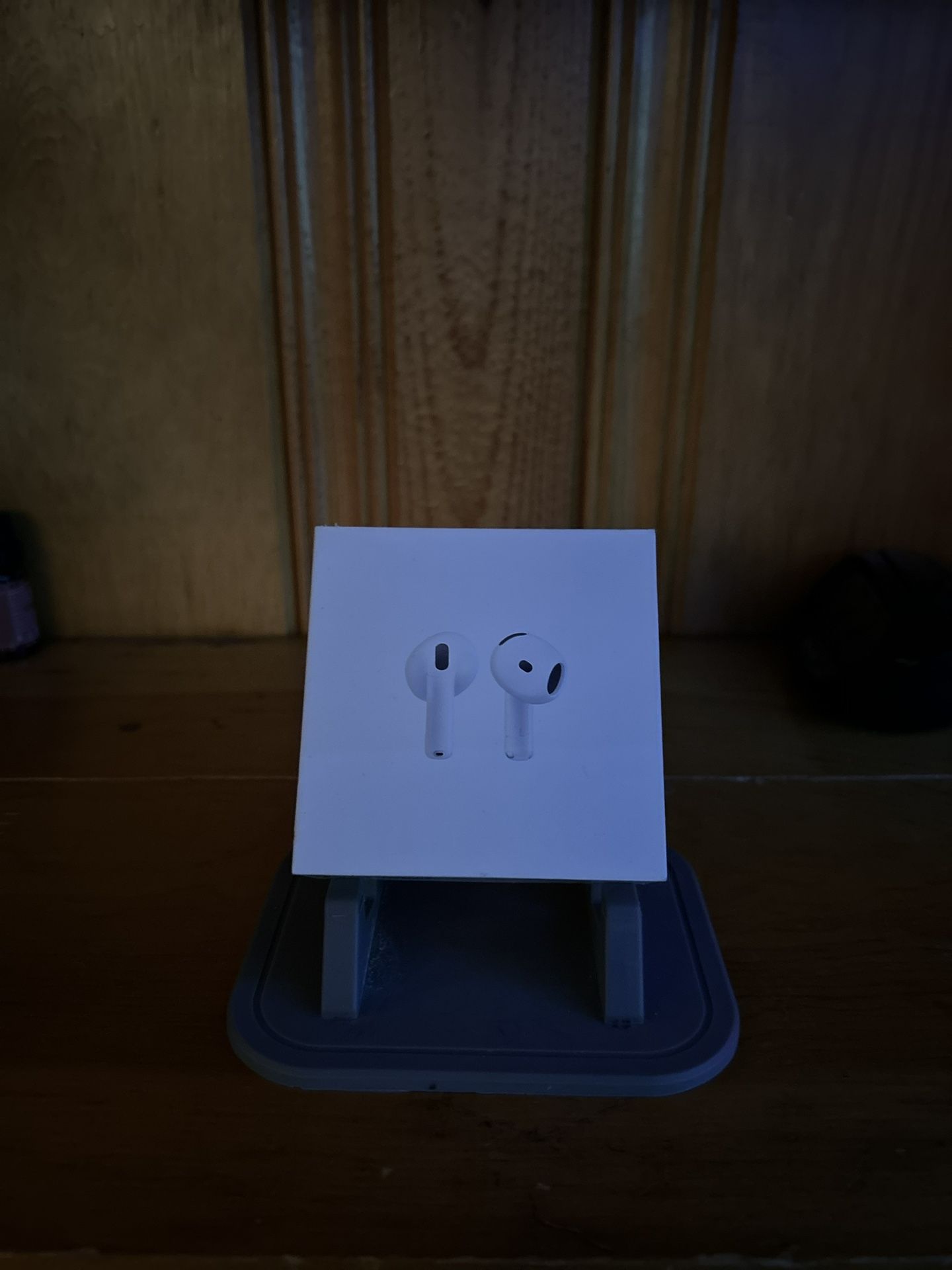 Refurbished* AirPods Generation 4 (ANC)