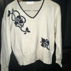 Woman's Sweater