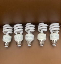 Spiral Light Bulbs (60watt). Soft white 2700k Energy Star (5 pack). NEW