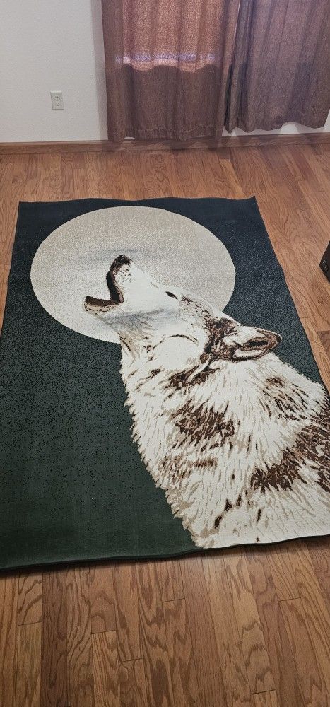 Wolf carpet