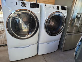 GE Steam washer and dryer jumbo