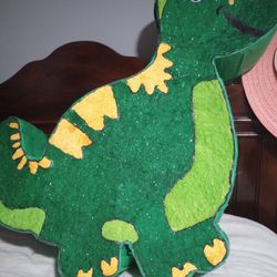 Piñata Dinosaurio 