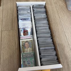 650 Sports card lot