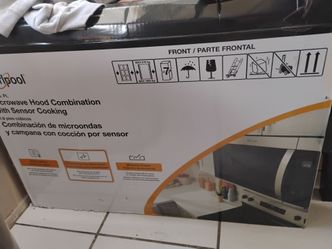 Whirlpool microwave hood combination with sensor cooking
