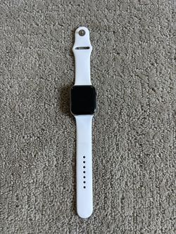 Apple Watch Series 5 GPS And Cellular 44mm Stainless Steel 