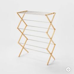 Wood and metal collapsible clothes drying rack
